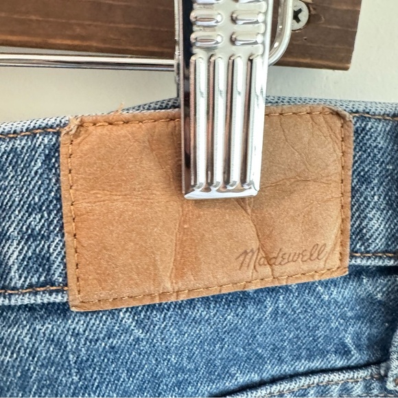 Madewell The Perfect Vintage Jean in Decatur Wash Size 33 - Picture 4 of 7